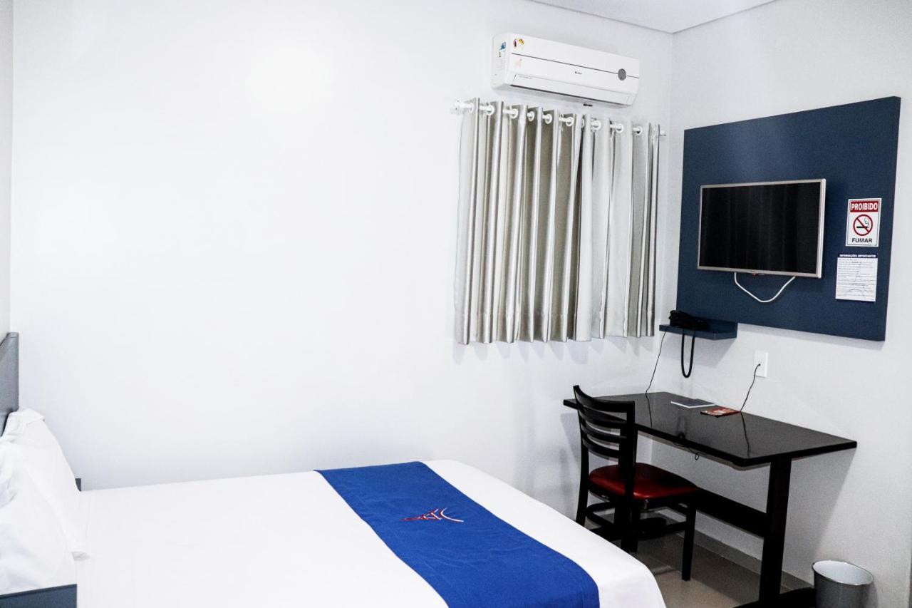 Paris Hotel 바헤이라스 외부 사진